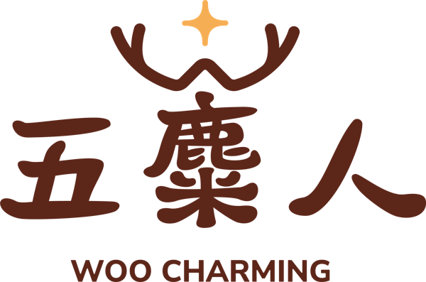 五麋人 WOO CHARMING Logo